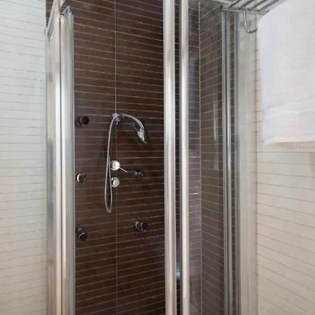 Apartamento Puerta del Arenal - Kainga Homes Siviglia Esterno foto
