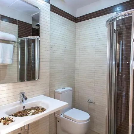 Apartamento Puerta del Arenal - Kainga Homes Siviglia Esterno foto
